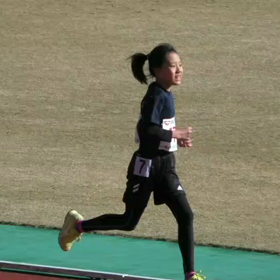 日清カップ5年女子1000m １組目④の画像