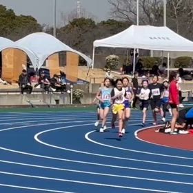 越谷春季（女子800m）②の画像