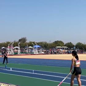 女子100mレース前アップ⑩の画像