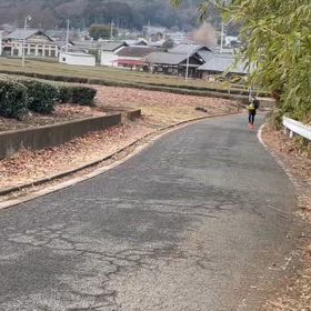 駅伝　上り坂中間点②の画像