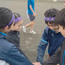 混合リレーまもなくスタートの画像