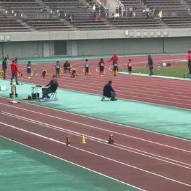 ４年男子100m予選②の画像