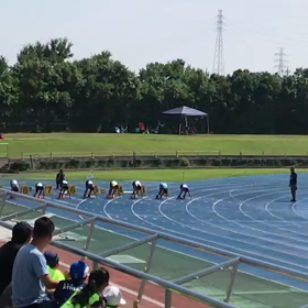 越谷選手権 男子100ｍ決勝(スタンド中央から)の画像