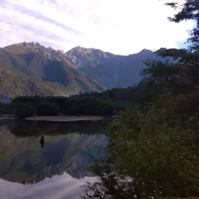 朝の大正池の画像