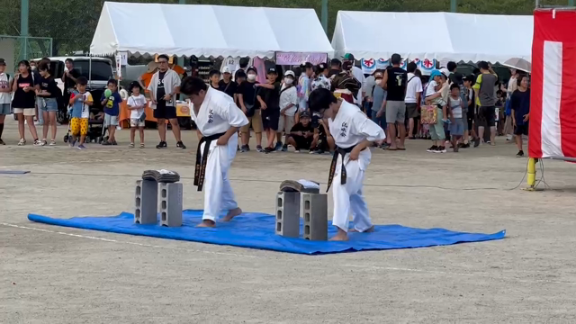 志免夏祭りで演武しましたの記事動画
