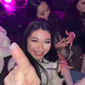 ぱーりーないとの画 像