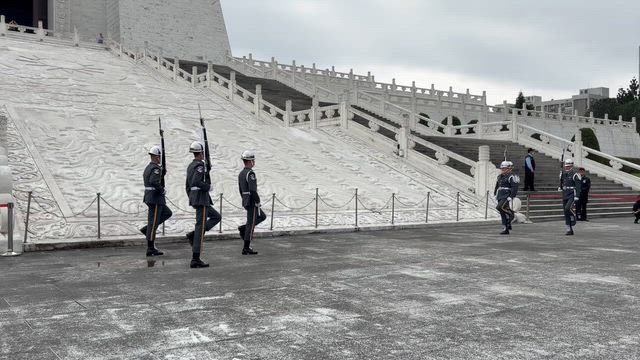 台湾旅行（中正紀念堂・西門・九份）の記事動画