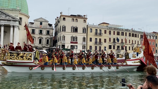 REGATA STORICA ヴェネツィア 9月3日 年に一度の大イベント レガッタ ストーリカの記事動画
