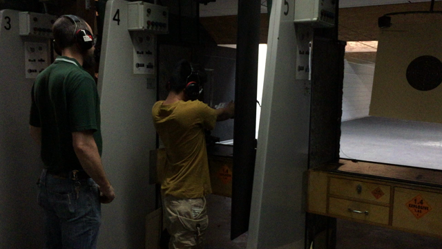 <動画>射撃中ですの記事動画