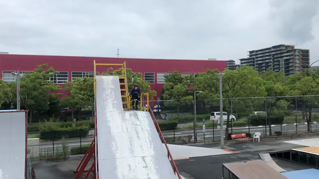じーすけ(*´-`)の記事動画