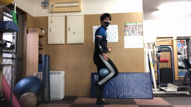 ハムストリングスの記事動画