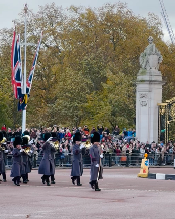 イギリス旅①⑥ 衛兵交代式。【動画】の記事動画