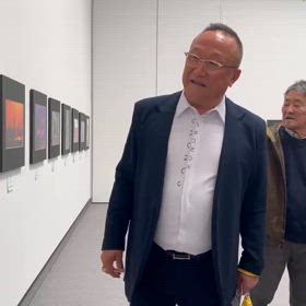 中部二科展写真会場の画像