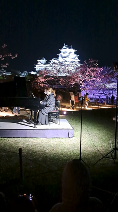 【姫路市】姫路城 夜桜会「春に想ふ これからもずっと…今季最後の桜鑑賞へ♪」の記事動画