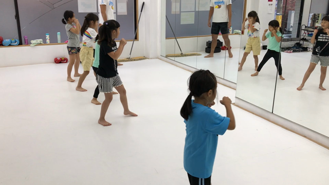 火曜16時〜キッズクラスの記事動画