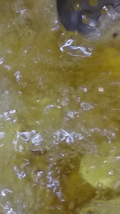 ホクホクの新じゃがフライドポテト☆の記事動画