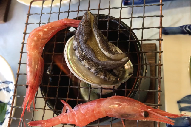 積丹のウニを食す♡の記事動画