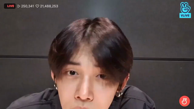 ヨンジュンVLIVE♡FANLIVEのDVDが届きました♡T:TIME | TXT☆TOMORROW