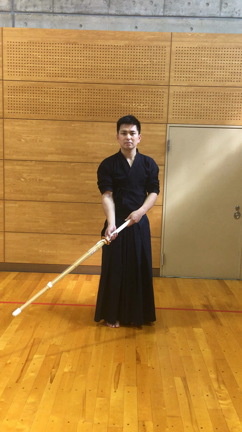 構え方、肘と竹刀の置く場所　動画つきの記事動画
