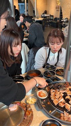 韓国で人気の熟成肉ランチ行ってきた！の記事動画