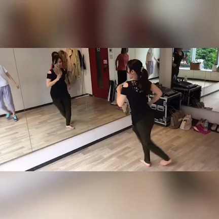 動くことで、美しさをつくる！の記事動画