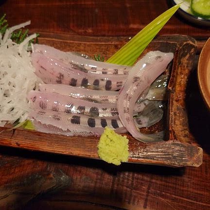 ヤマメの踊り食いの記事動画
