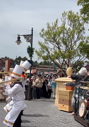 25周年ディズニーシー散歩して出会えたの記事動画