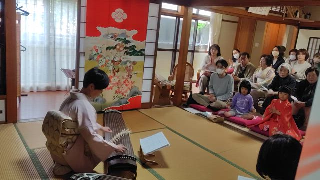 おさらい会にの記事動画