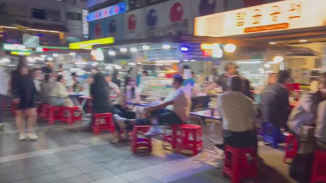 `世界で最もクールな街1位´「鍾路３街」をぶらぶら～の記事動画