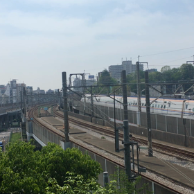 赤羽で新幹線用のトンネルの画像