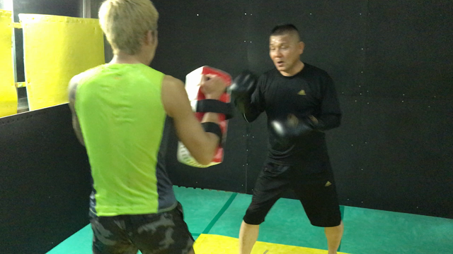 週一キックボクシングの記事動画