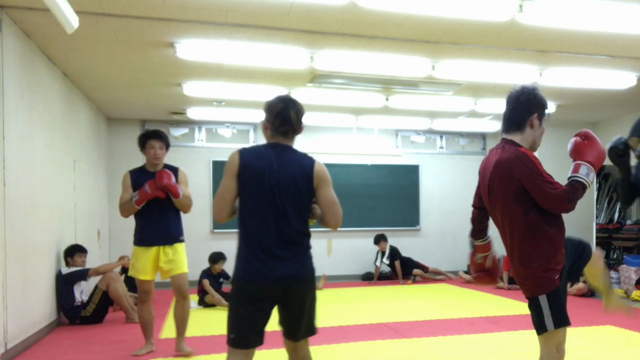 大成会館に出稽古の記事動画