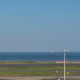 羽田空港第２ターミナルのクリスマスツリー☆のサムネイル画像
