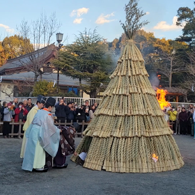 鎌倉ひとり旅(今年２回目)①鶴岡八幡宮の左義長神事に行って来ました。のサムネイル画像