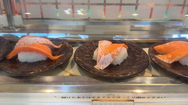 【茨城ドライブ】人気市場の寿司は本当に3時間半待つ価値がある？金運神社＆海を巡る旅の記事動画