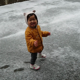 人生初雪にはしゃぐの画像