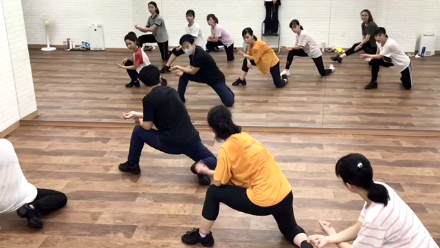 202.2.27 テーマパークダンサーになるためには　W.Dreamのレッスンと日常の記事動画