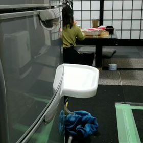 顔だしの画像