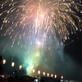 6000発の花火の画像