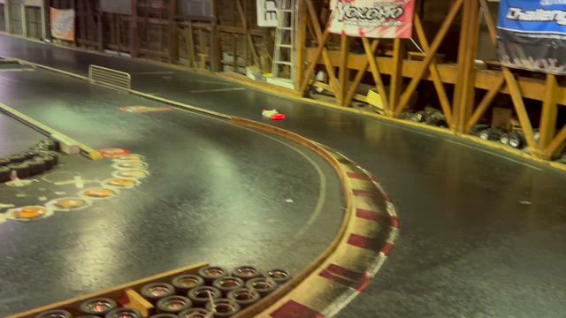 新製品パッケージ＆週末ラジコンの記事動画