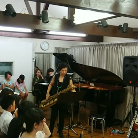 今日はソロ演奏！の画像