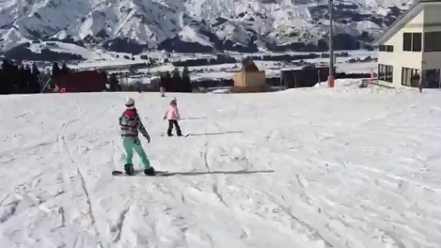 初スノボの記事動画