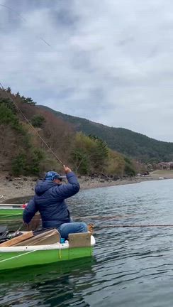 ヒメマス、ヘラブナ、ワカサギ釣果の記事動画