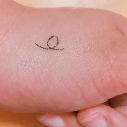 Ｋ-パレット 1DAY TATTOO プロキャスト ザ・アイライナーの記事動画