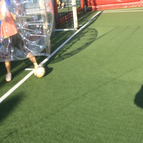 東京エスパルコ板橋さんでバブルサッカーの画像