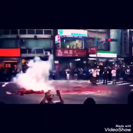爆竹の威力日々進化・・・の記事動画