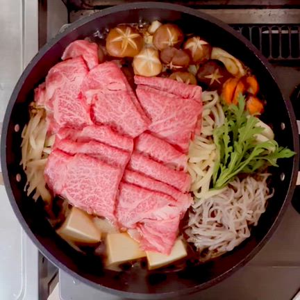 ［おうちごはん］　国産黒毛和牛ですき焼き ＆ すき焼き丼の記事動画