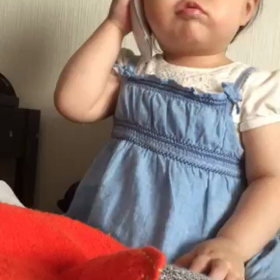 お父ちゃん・お母ちゃんの真似か？の画像