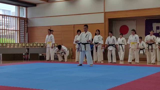 目標達成の記事動画