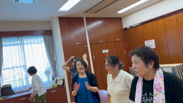 お誕生日祝い ♫の記事動画
